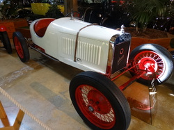 MUSEE de L'AUTOMOBILE à LOHEAC